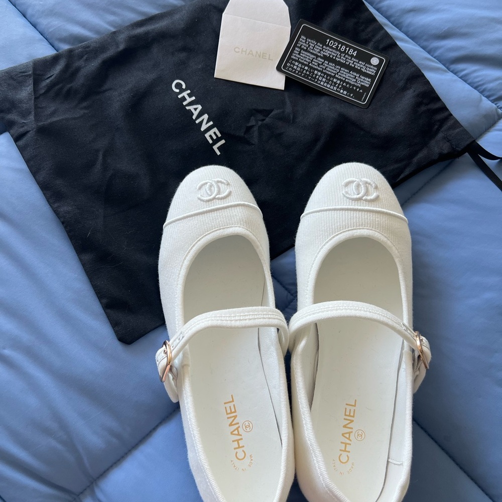 Chanel flats